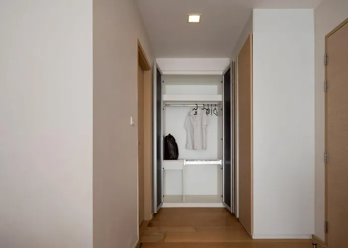 2br2ba Bts Thonglor Rooftop Pool Gym Bbq *