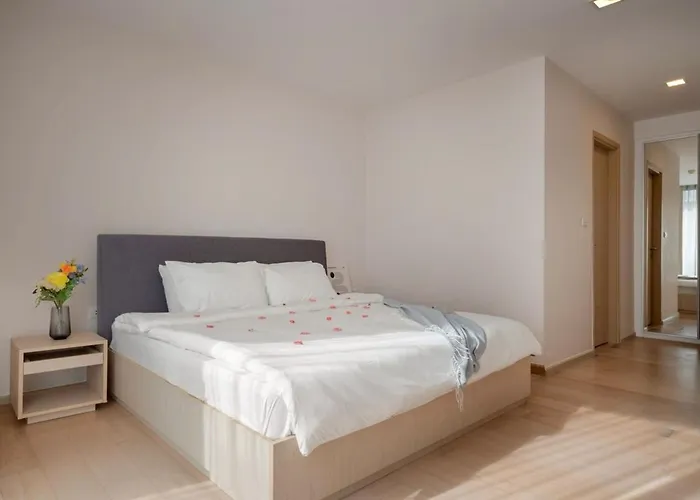 公寓 2br2ba Bts Thonglor Rooftop Pool Gym Bbq