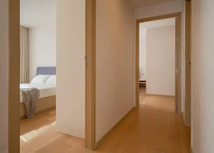 2br2ba Bts Thonglor Rooftop Pool Gym Bbq 公寓 曼谷