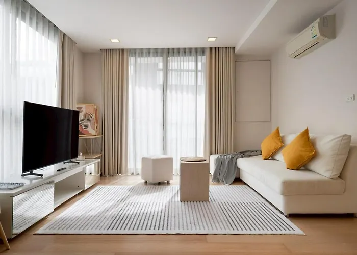2br2ba Bts Thonglor Rooftop Pool Gym Bbq * Bangkok