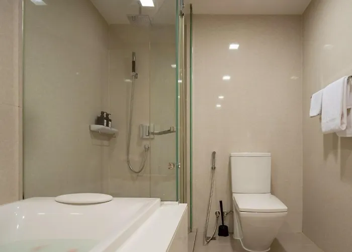 2br2ba Bts Thonglor Rooftop Pool Gym Bbq